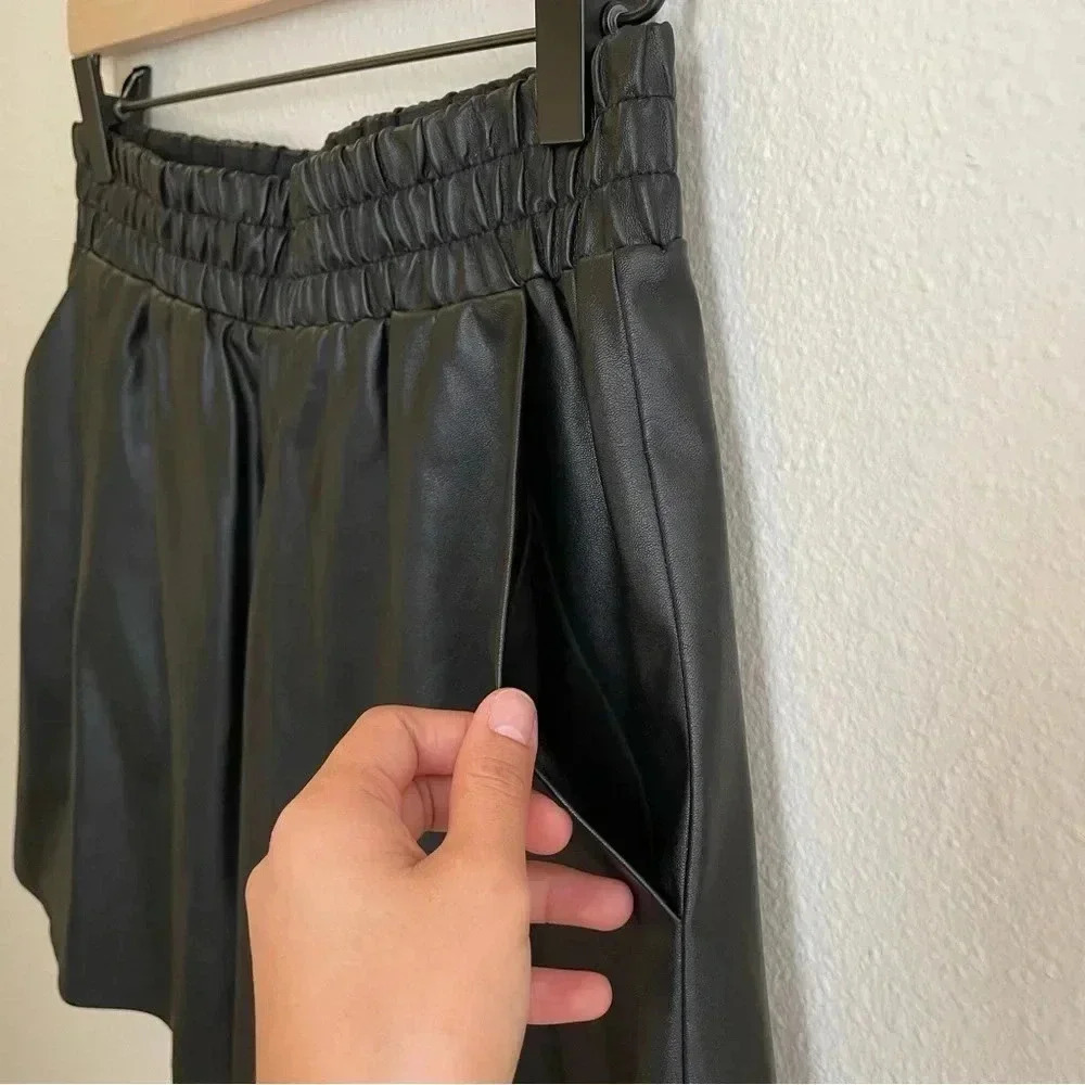 BCBGMAXAZRIA Leather Skirt - Picture 6 of 9